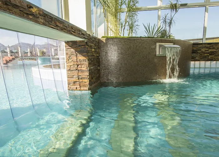 Terme Leonardo 4* אבנו טרמה